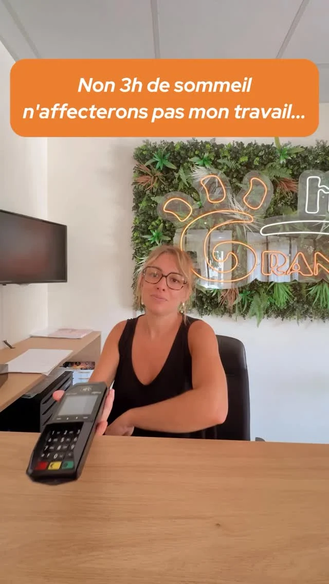 La fin de saison commence à se faire sentir 😅 

Ça serait tellement bien si on pouvait payer les vacances en carte vitale…

#agde #funny #capdagde #hotel